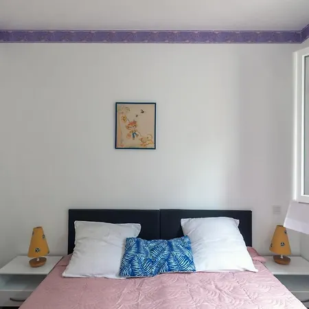 Maison Confortable A Vendres, 87 M², Proche *