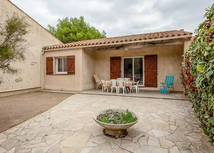 Maison Confortable A Vendres, 87 M², Proche Feriehus *